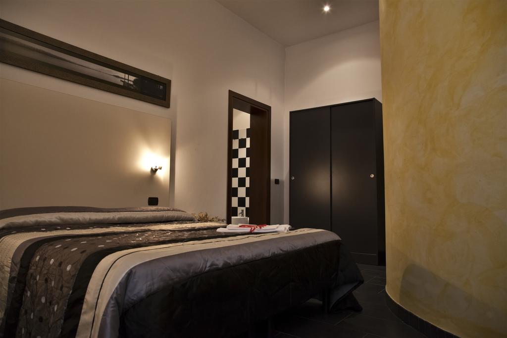 Zen Room Φεράρα Εξωτερικό φωτογραφία